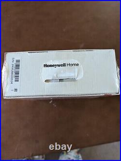 Honeywell Smart Color Thermostat RTH9585WF BRAND NEW In The Box